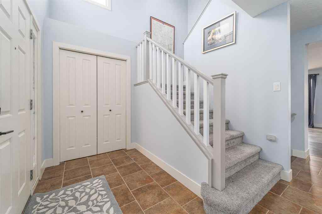 MLS® A2253566 - 170 Southgate Boulevard S in Southgate Lethbridge, Residential