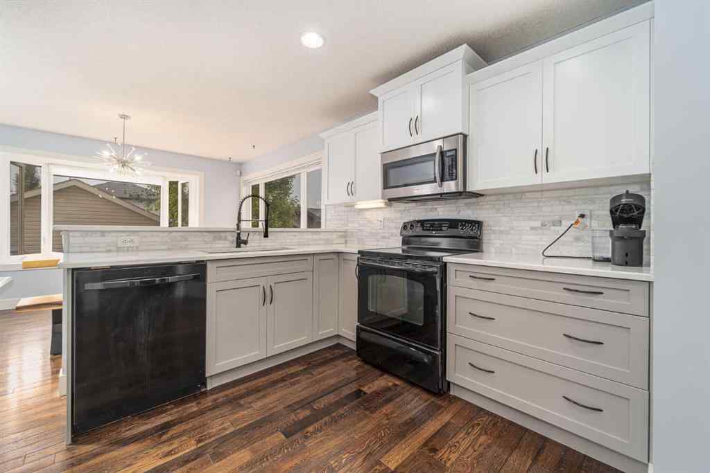 MLS® A2253566 - 170 Southgate Boulevard S in Southgate Lethbridge, Residential