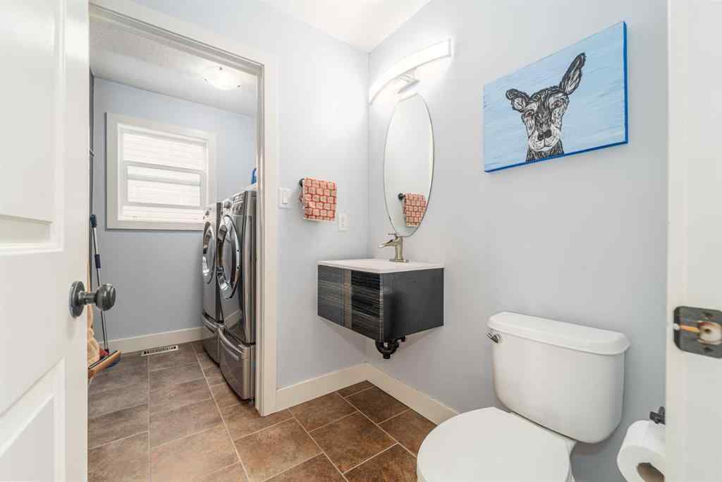 MLS® A2253566 - 170 Southgate Boulevard S in Southgate Lethbridge, Residential