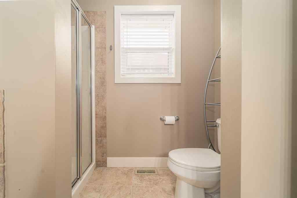 MLS® A2253566 - 170 Southgate Boulevard S in Southgate Lethbridge, Residential