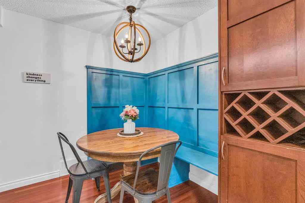 MLS® A2253568 - Unit #10 803 Varsity Estates Drive NW in Varsity Calgary, Residential