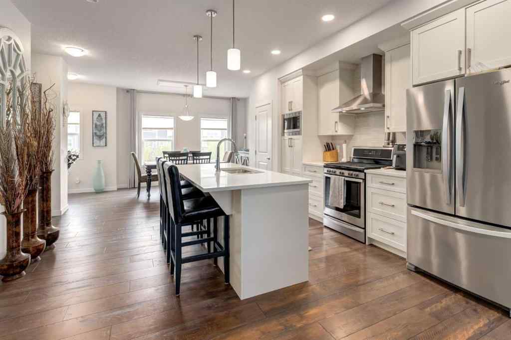 MLS® A2253570 - 165 Sundown Road  in Sunset Ridge Cochrane, Residential