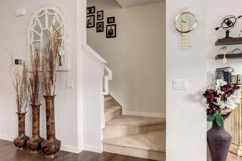MLS® A2253570 - 165 Sundown Road  in Sunset Ridge Cochrane, Residential