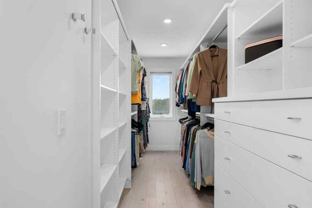 MLS® A2253573 - 2421 31 Avenue SW in Richmond Calgary, Residential