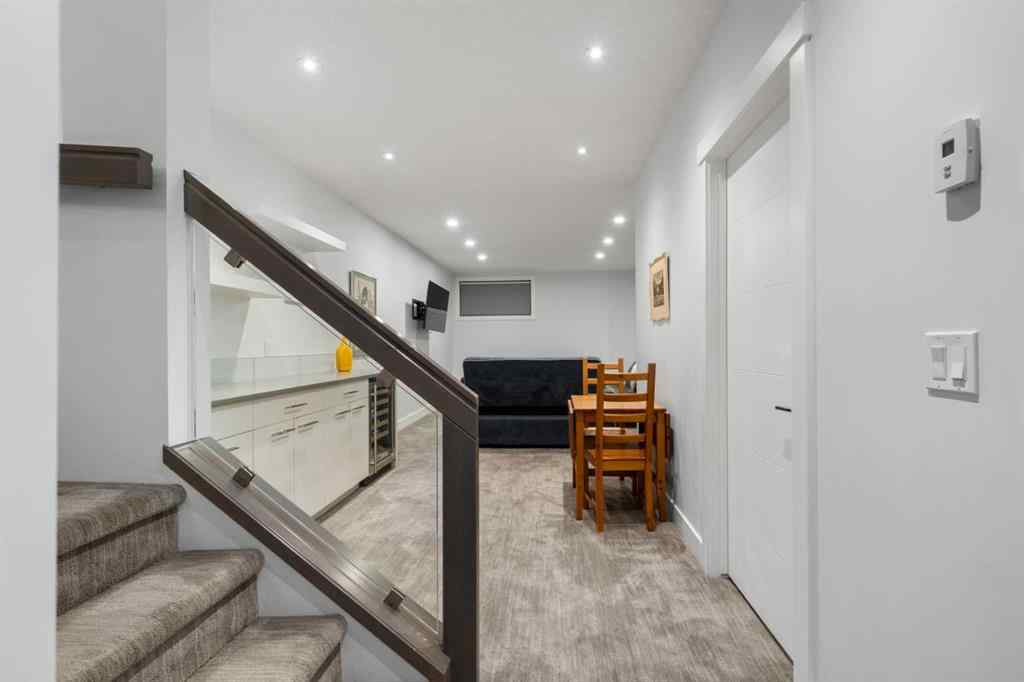 MLS® A2253573 - 2421 31 Avenue SW in Richmond Calgary, Residential