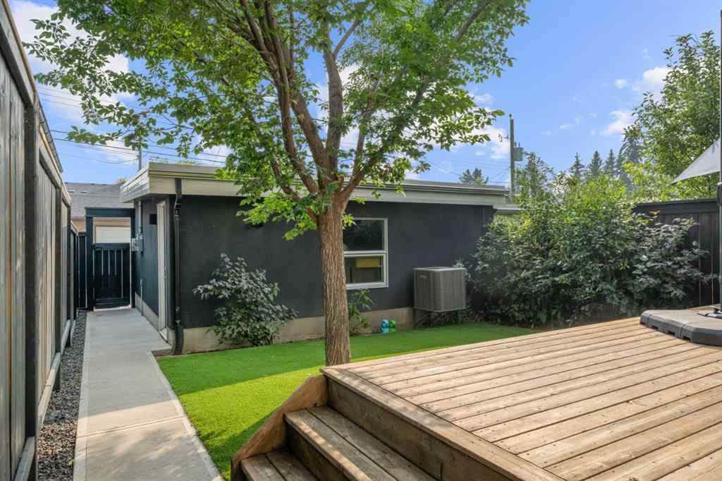 MLS® A2253573 - 2421 31 Avenue SW in Richmond Calgary, Residential