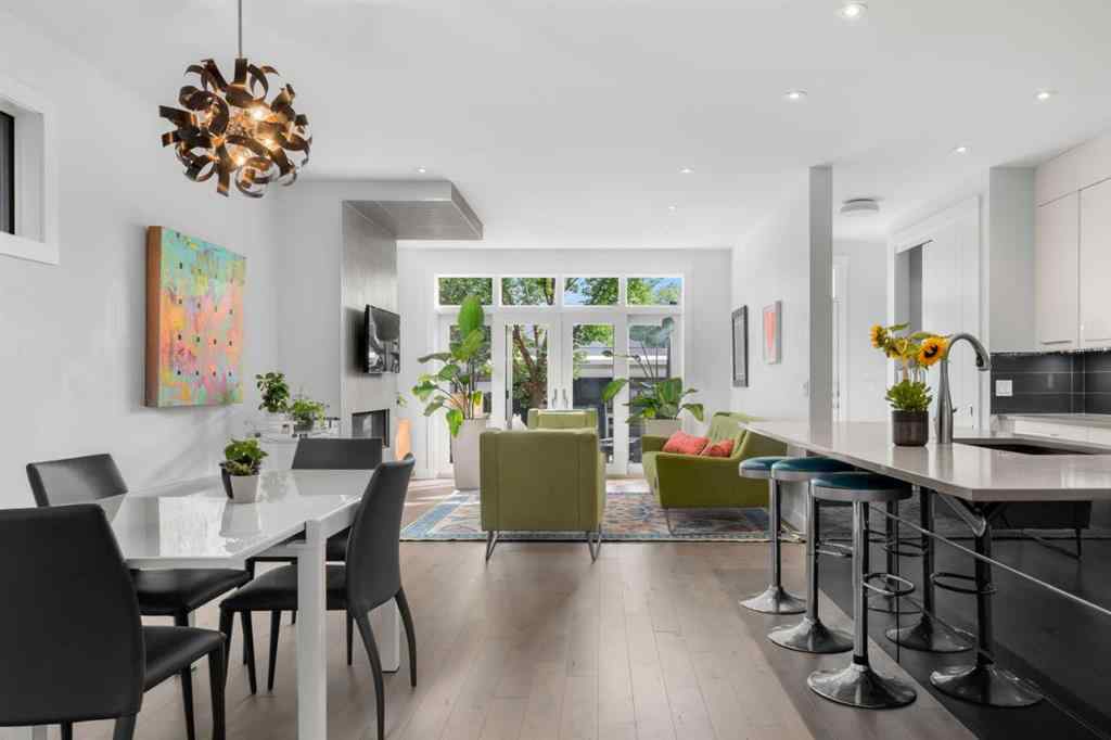 MLS® A2253573 - 2421 31 Avenue SW in Richmond Calgary, Residential