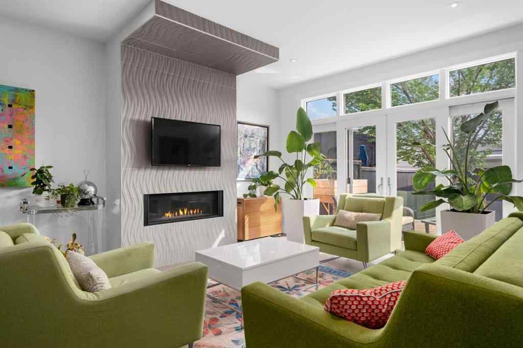 MLS® A2253573 - 2421 31 Avenue SW in Richmond Calgary, Residential