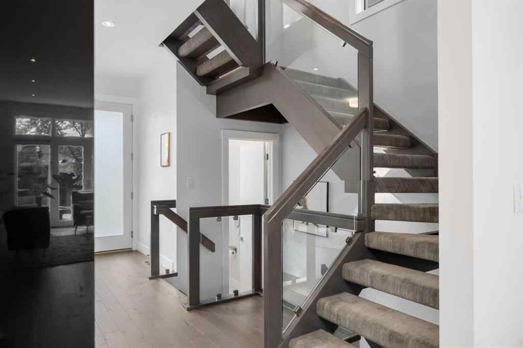 MLS® A2253573 - 2421 31 Avenue SW in Richmond Calgary, Residential