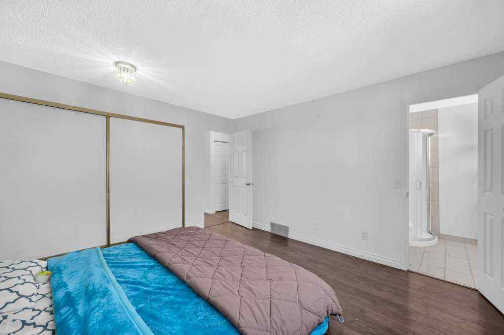 MLS® A2253574 - 64 Castledale Crescent NE in Castleridge Calgary, Residential