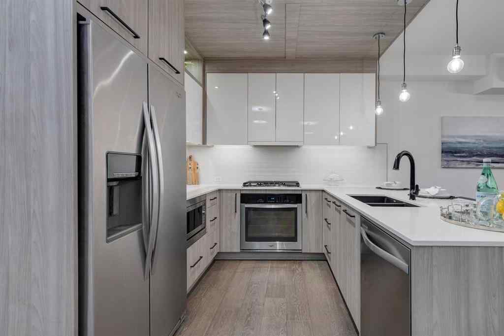 MLS® A2253578 - Unit #111 2702 17 Avenue SW in Shaganappi Calgary, Residential