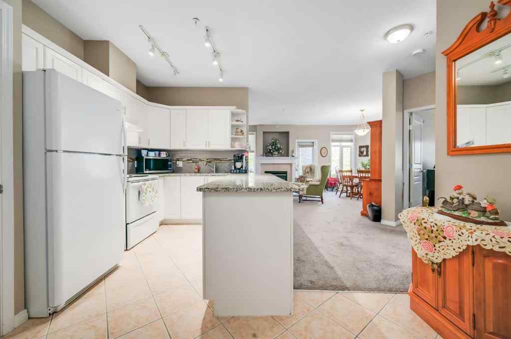 MLS® A2253587 - Unit #1113 1113 Lake Fraser Green SE in Lake Bonavista Calgary, Residential