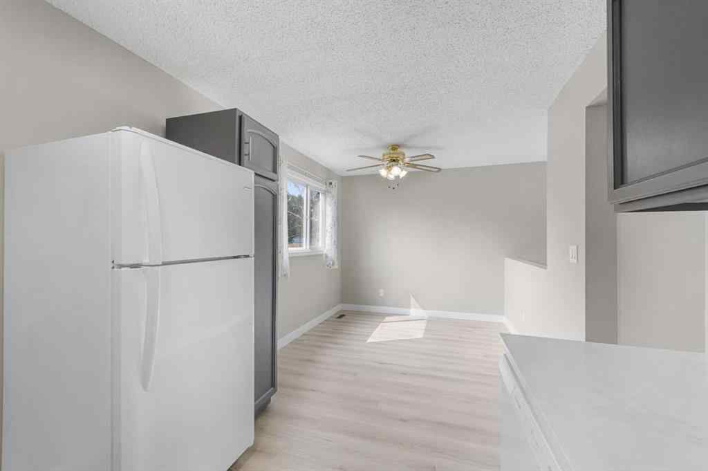 MLS® A2253590 - 59 Doverville Way SE in Dover Calgary, Residential