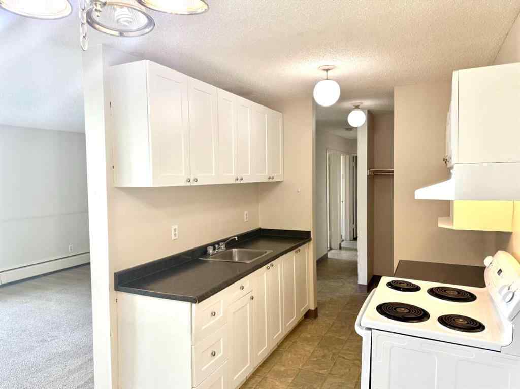 MLS® A2253594 - Unit #115 111 Charles Avenue  in Downtown Fort McMurray, Residential