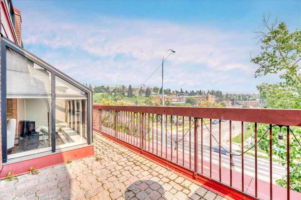 MLS® A2253600 - Unit #405 1505 8 Avenue NW in Hillhurst Calgary, Residential