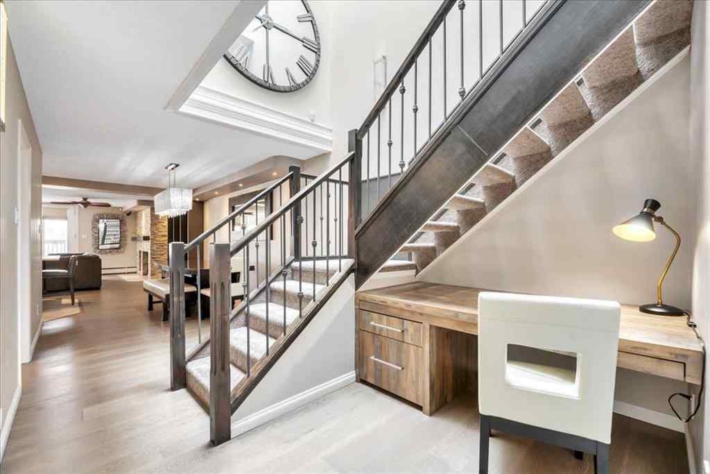 MLS® A2253600 - Unit #405 1505 8 Avenue NW in Hillhurst Calgary, Residential