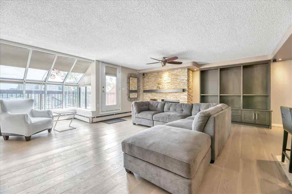 MLS® A2253600 - Unit #405 1505 8 Avenue NW in Hillhurst Calgary, Residential