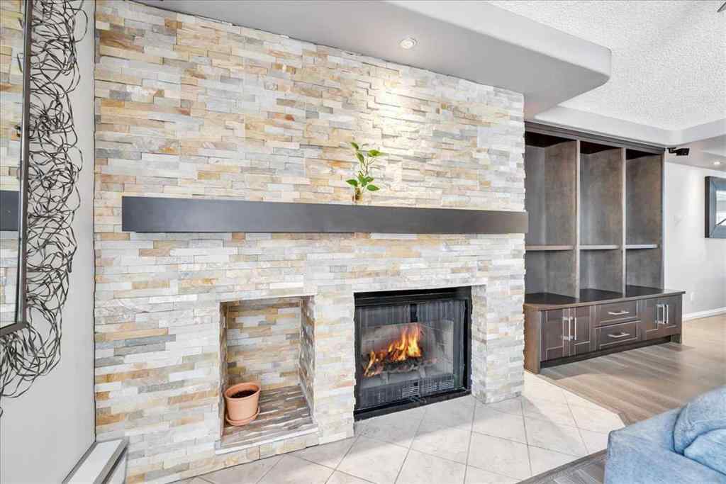 MLS® A2253600 - Unit #405 1505 8 Avenue NW in Hillhurst Calgary, Residential