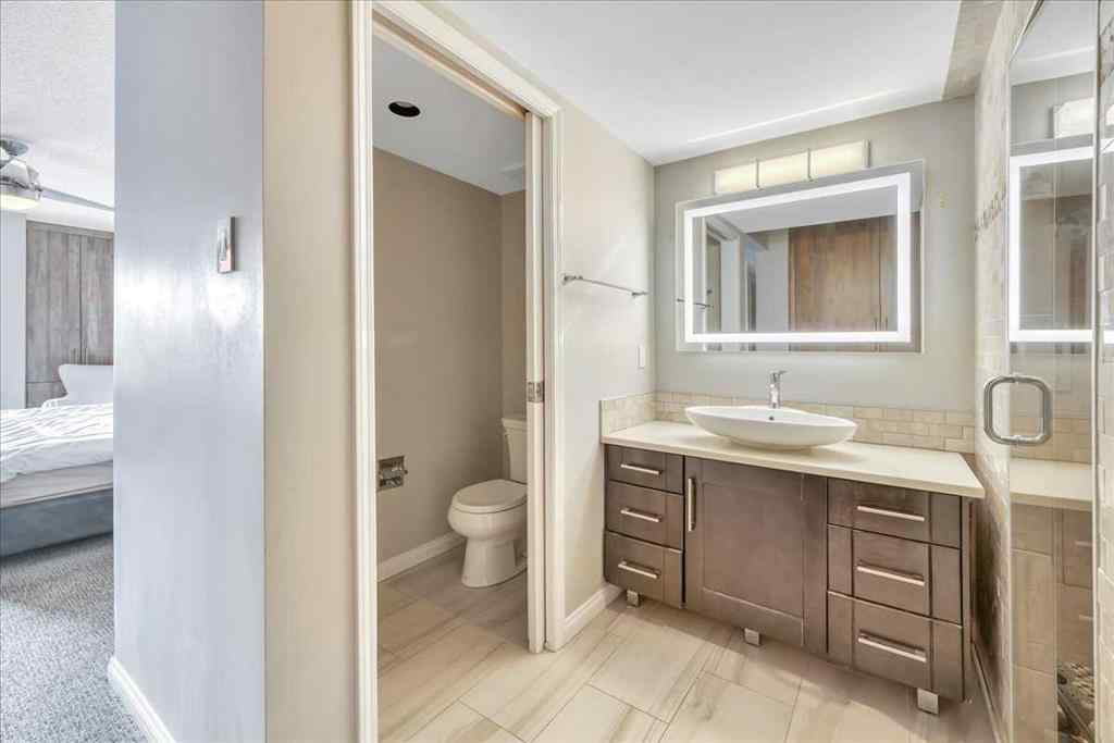 MLS® A2253600 - Unit #405 1505 8 Avenue NW in Hillhurst Calgary, Residential