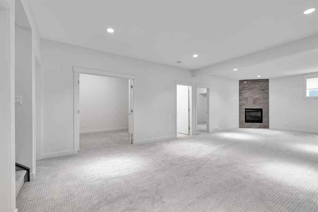 MLS® A2253601 - 100 Sierra Morena Manor SW in Signal Hill Calgary, Residential