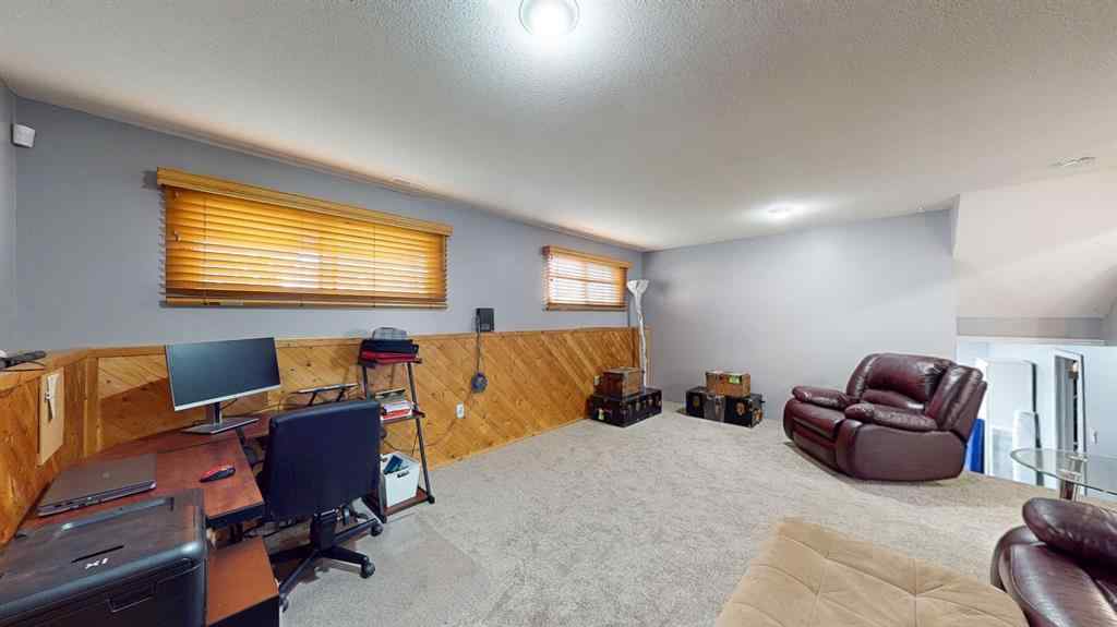 MLS® A2253603 - 444 Sissons Crescent SE in SE Southridge Medicine Hat, Residential