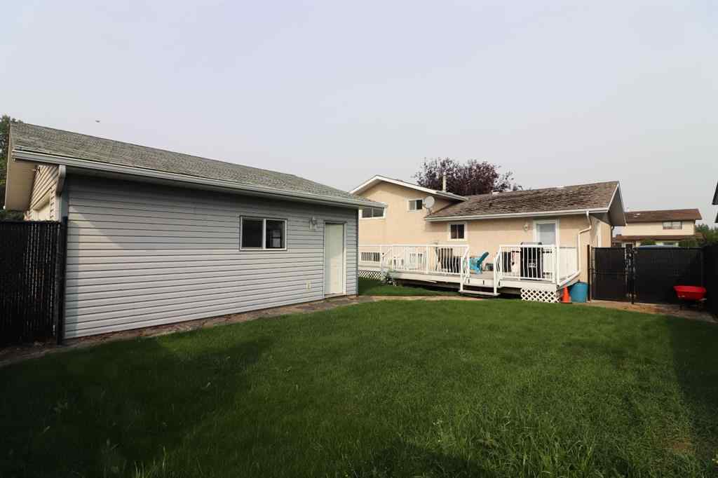 MLS® A2253603 - 444 Sissons Crescent SE in SE Southridge Medicine Hat, Residential