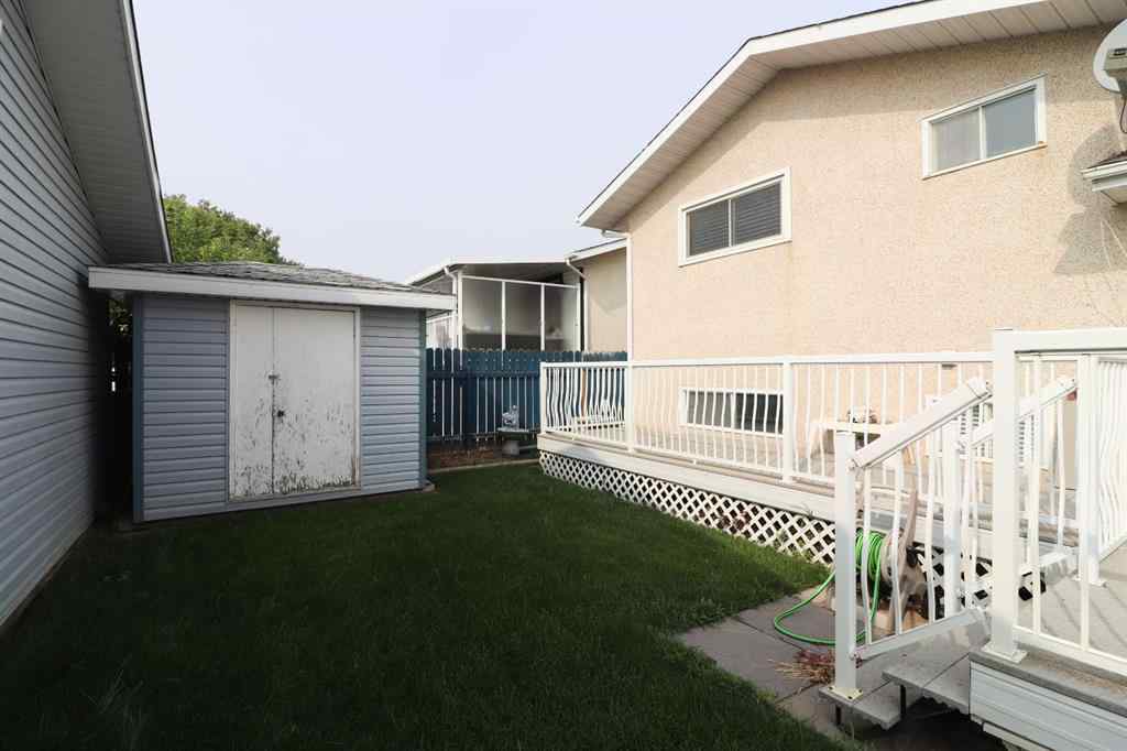 MLS® A2253603 - 444 Sissons Crescent SE in SE Southridge Medicine Hat, Residential