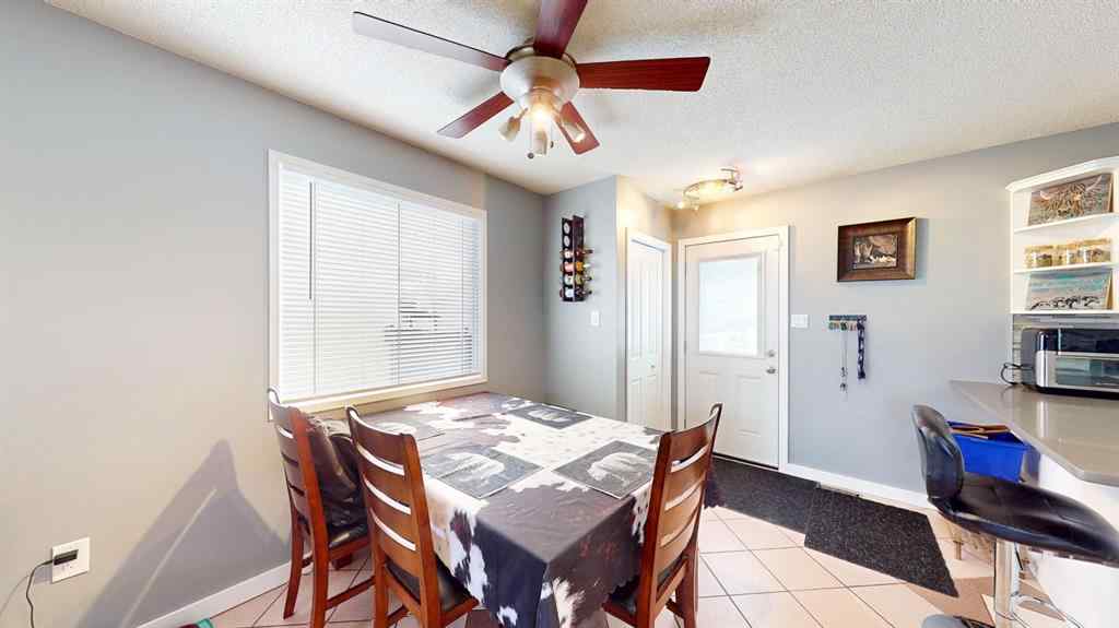 MLS® A2253603 - 444 Sissons Crescent SE in SE Southridge Medicine Hat, Residential