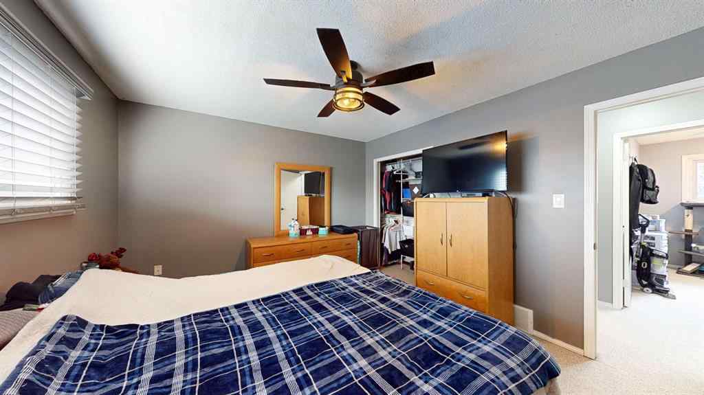 MLS® A2253603 - 444 Sissons Crescent SE in SE Southridge Medicine Hat, Residential