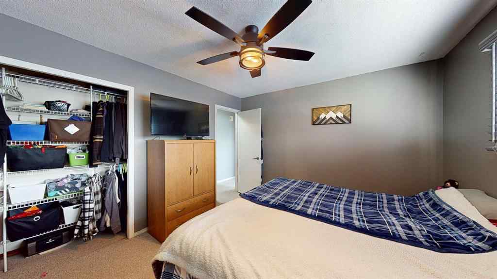 MLS® A2253603 - 444 Sissons Crescent SE in SE Southridge Medicine Hat, Residential