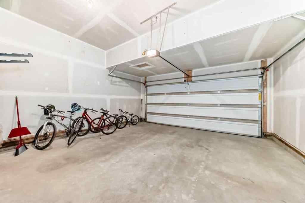 MLS® A2253606 - 53 Spring Creek Common SW in Springbank Hill Calgary, Residential