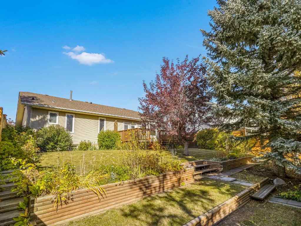 MLS® A2253607 - 76 Wood Valley Rise SW in Woodbine Calgary, Residential