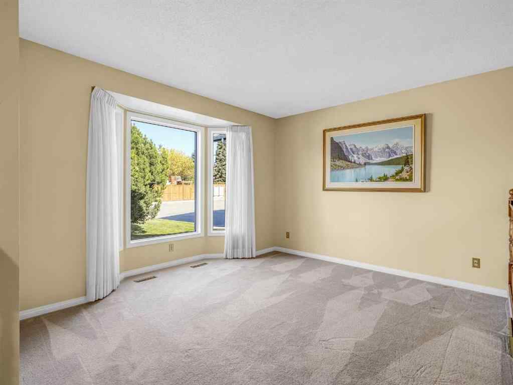 MLS® A2253607 - 76 Wood Valley Rise SW in Woodbine Calgary, Residential