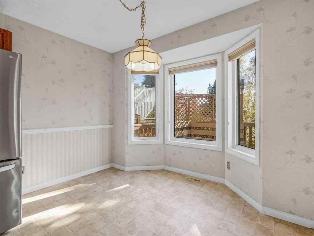 MLS® A2253607 - 76 Wood Valley Rise SW in Woodbine Calgary, Residential