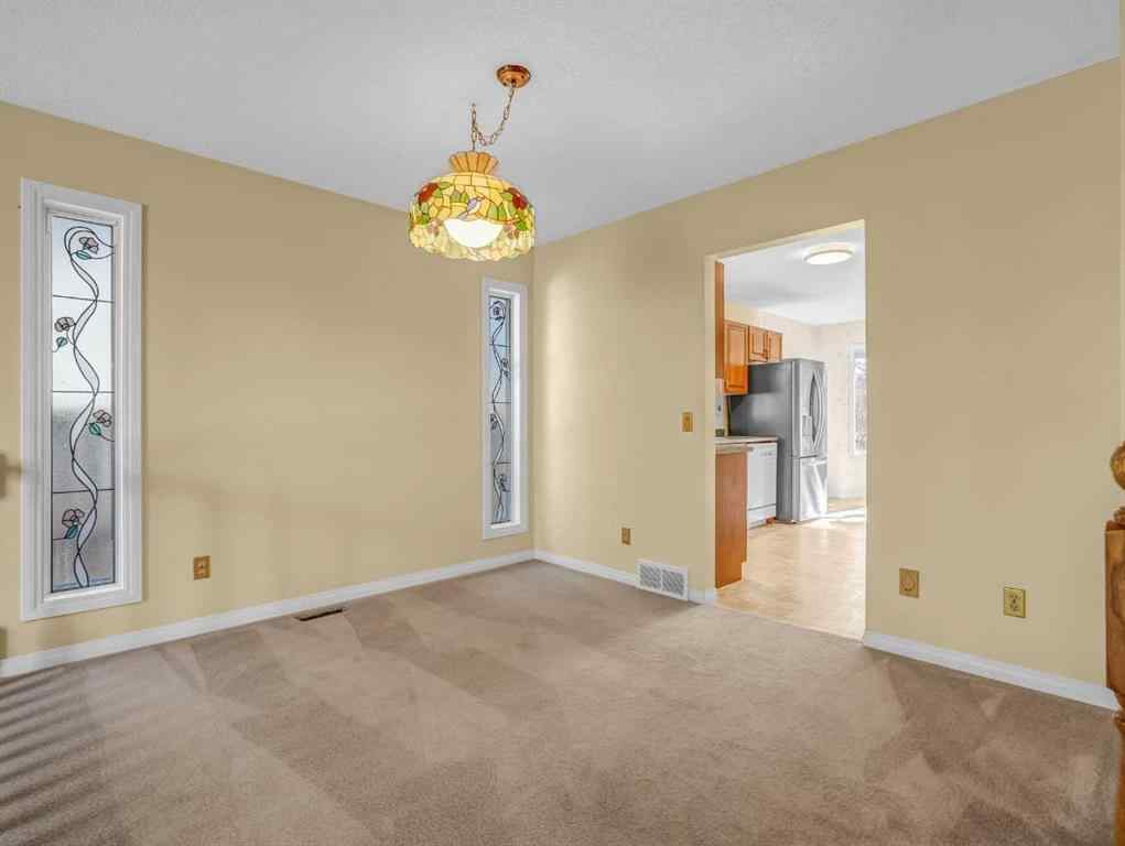 MLS® A2253607 - 76 Wood Valley Rise SW in Woodbine Calgary, Residential