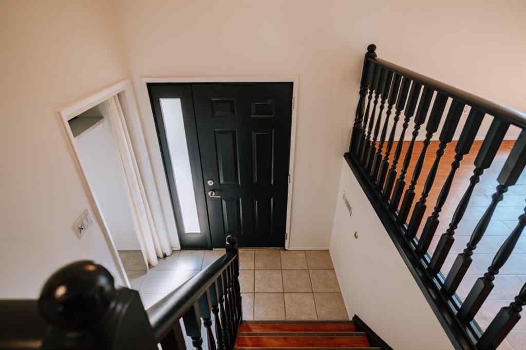 MLS® A2253610 - 86 Purdue Court W in Varsity Village Lethbridge, Residential