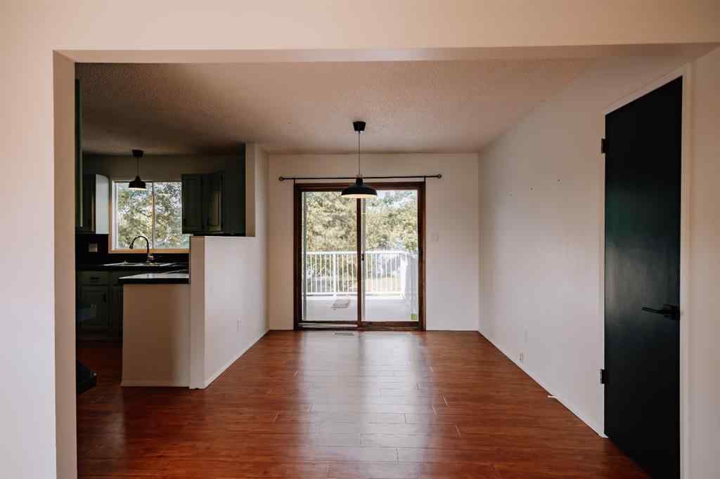MLS® A2253610 - 86 Purdue Court W in Varsity Village Lethbridge, Residential