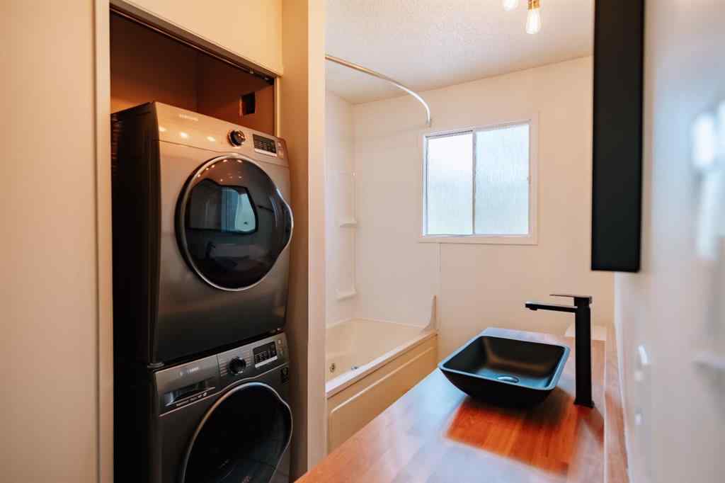 MLS® A2253610 - 86 Purdue Court W in Varsity Village Lethbridge, Residential