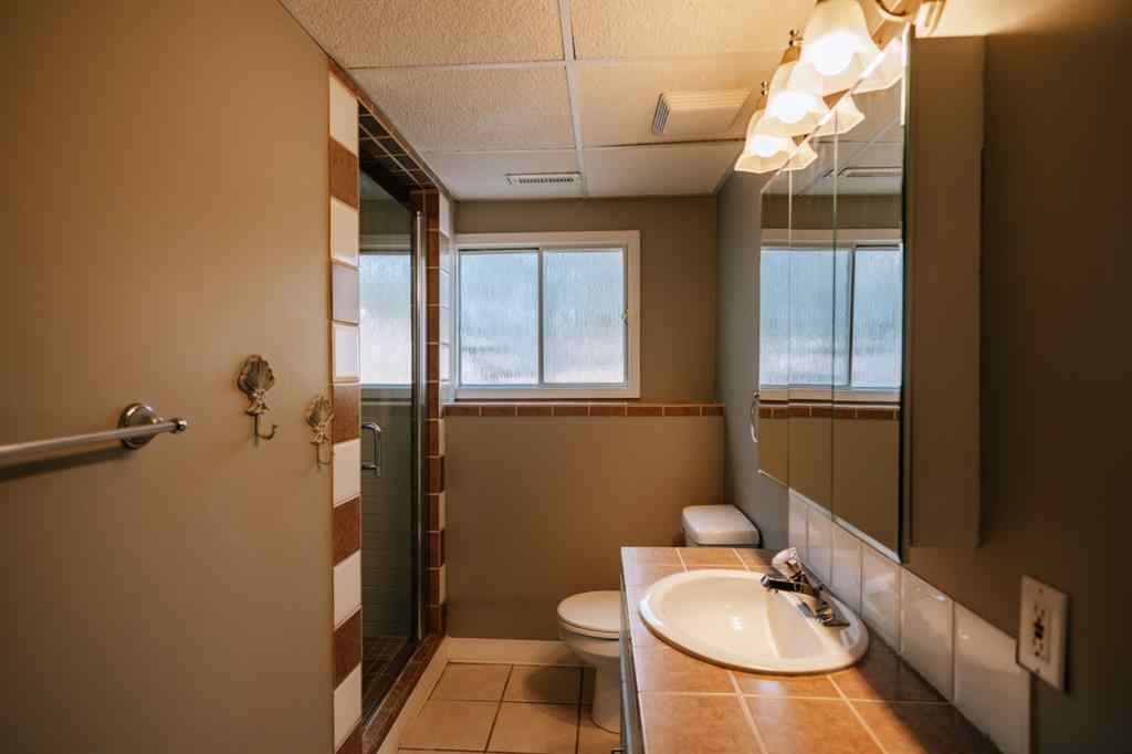 MLS® A2253610 - 86 Purdue Court W in Varsity Village Lethbridge, Residential