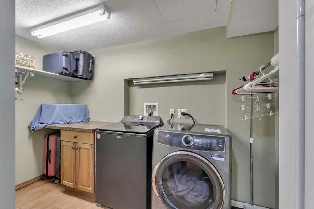 MLS® A2253615 - 168 Sunset Close  in Sunset Ridge Cochrane, Residential
