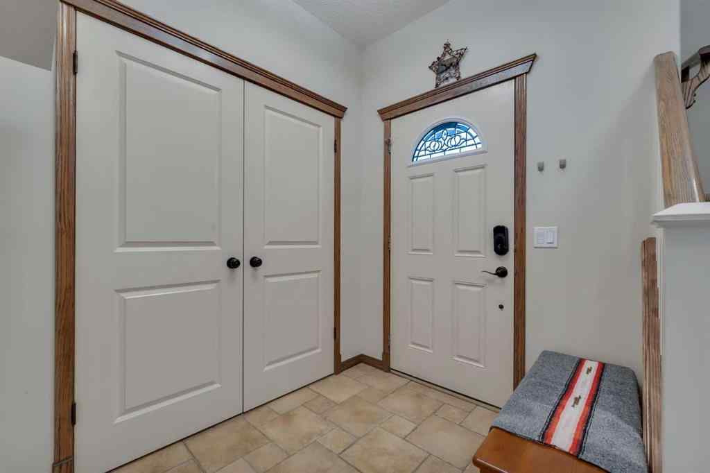 MLS® A2253615 - 168 Sunset Close  in Sunset Ridge Cochrane, Residential
