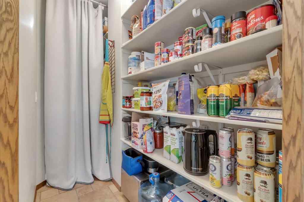 MLS® A2253615 - 168 Sunset Close  in Sunset Ridge Cochrane, Residential