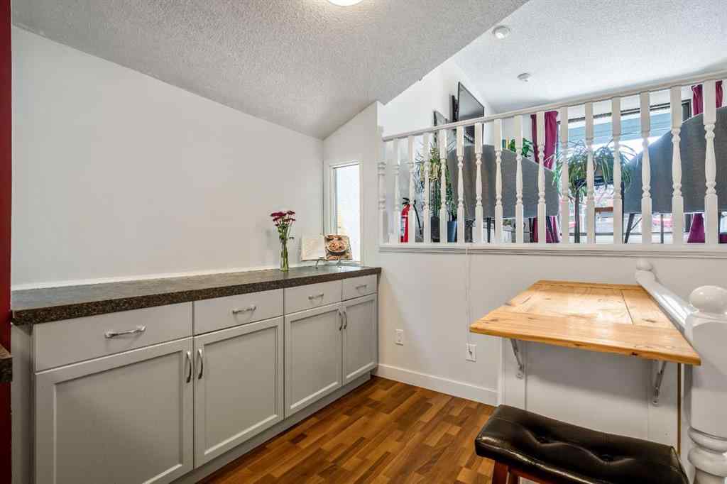 MLS® A2253618 - 19 Hawkfield Way NW in Hawkwood Calgary, Residential