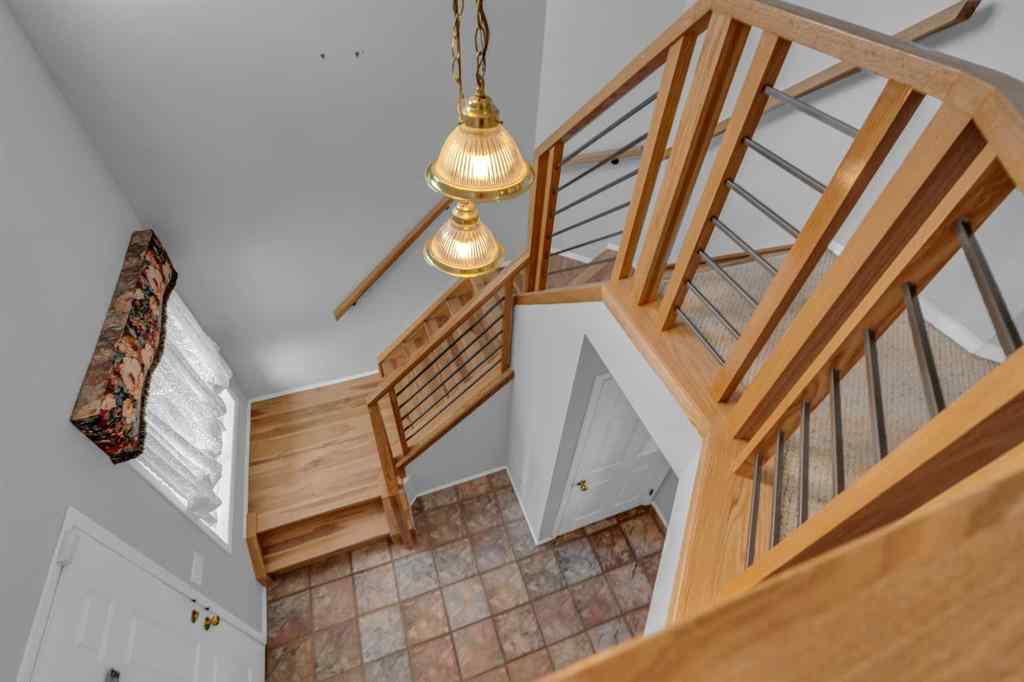 MLS® #A2253619 - 880 Somerset Drive SW in Somerset Calgary, Residential Open Houses