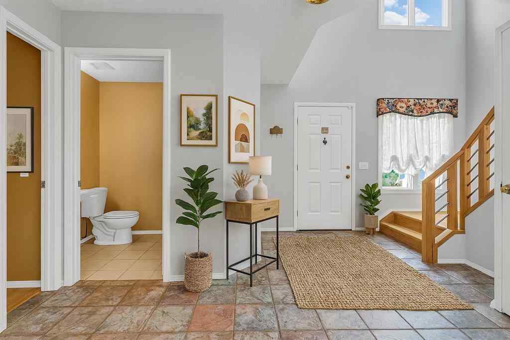 MLS® #A2253619 - 880 Somerset Drive SW in Somerset Calgary, Residential Open Houses