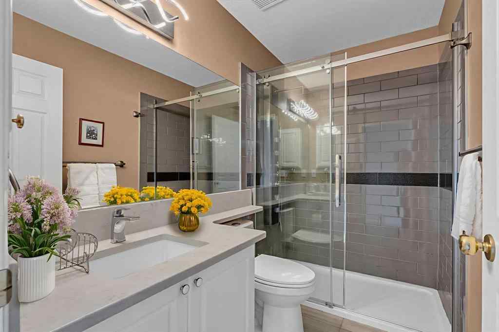 MLS® #A2253619 - 880 Somerset Drive SW in Somerset Calgary, Residential Open Houses