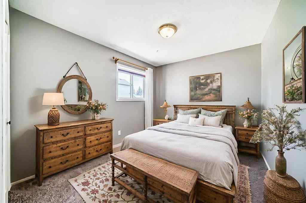 MLS® #A2253619 - 880 Somerset Drive SW in Somerset Calgary, Residential Open Houses