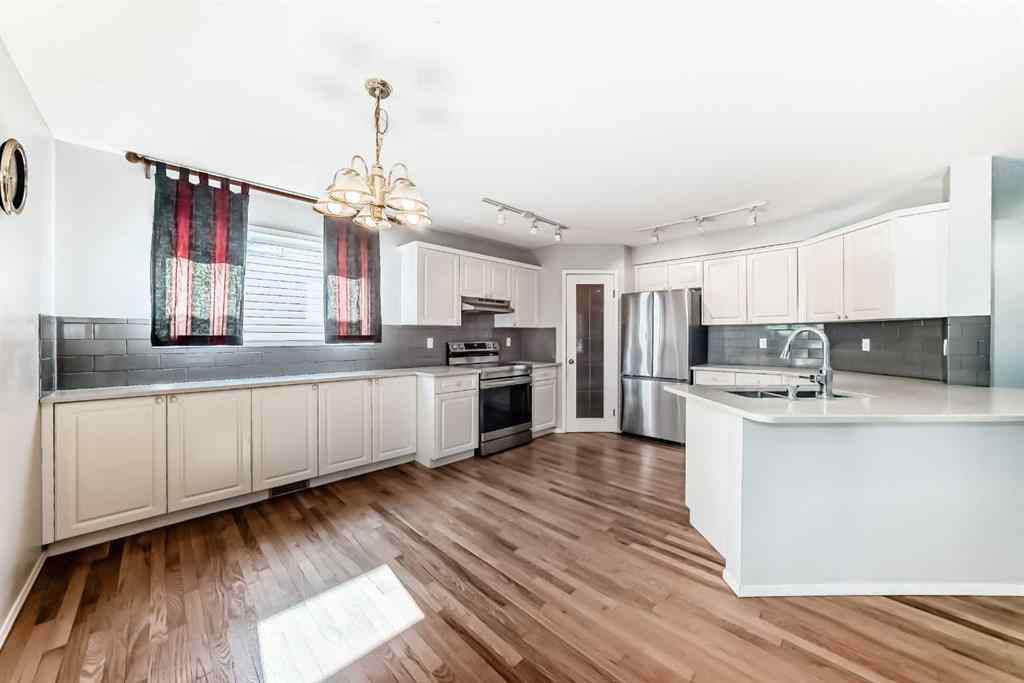 MLS® #A2253619 - 880 Somerset Drive SW in Somerset Calgary, Residential Open Houses