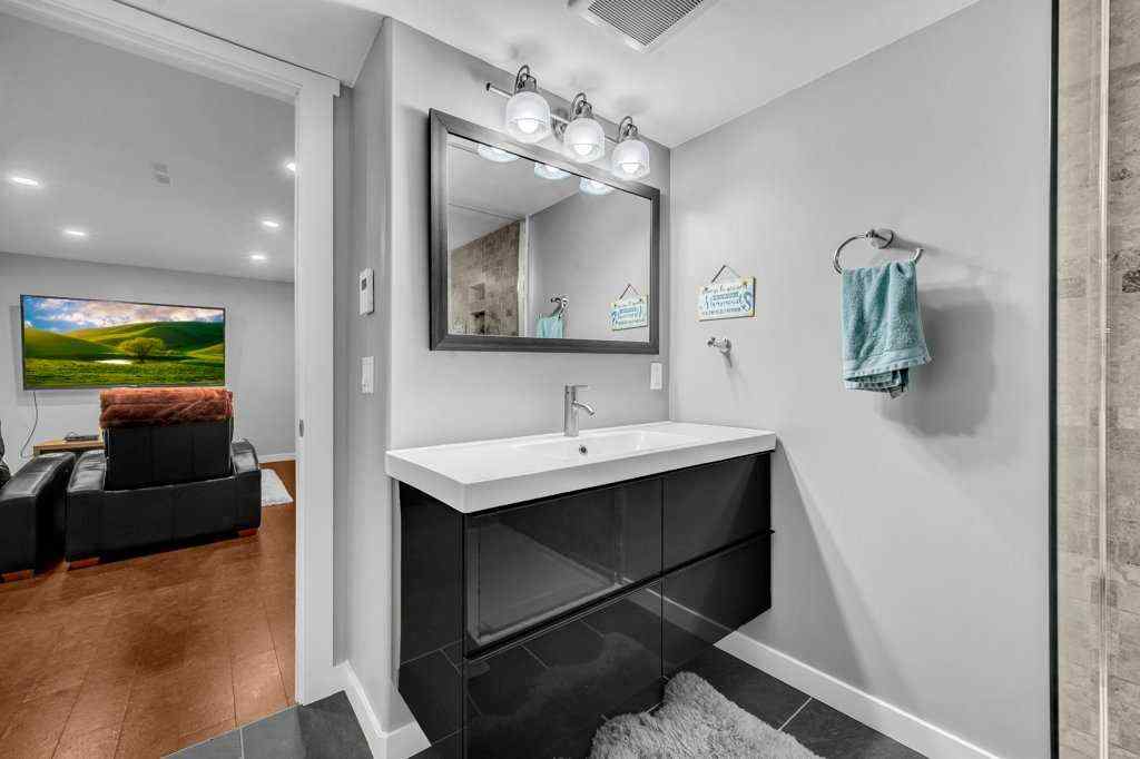 MLS® A2253628 - 1186 Kings Heights Way SE in Kings Heights Airdrie, Residential