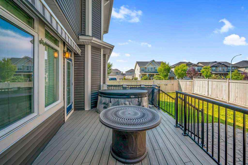 MLS® A2253628 - 1186 Kings Heights Way SE in Kings Heights Airdrie, Residential
